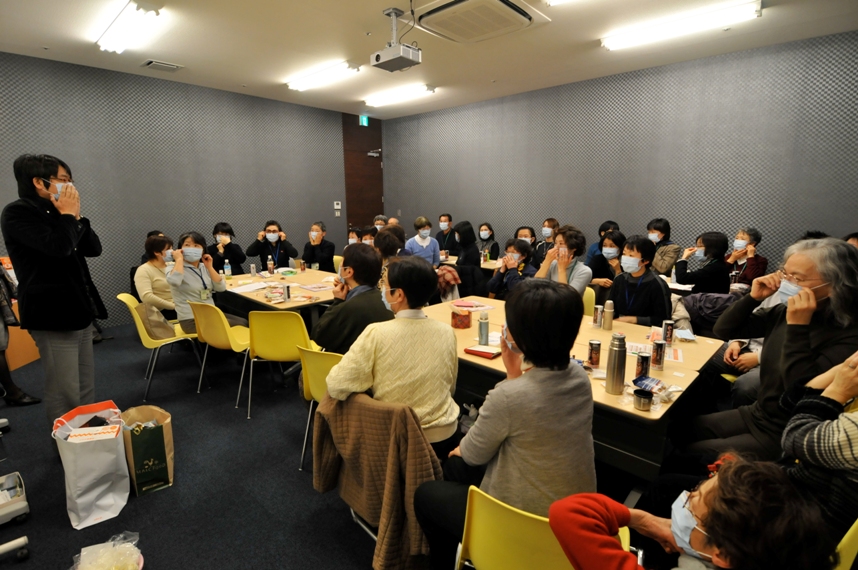 介護技術実習の様子